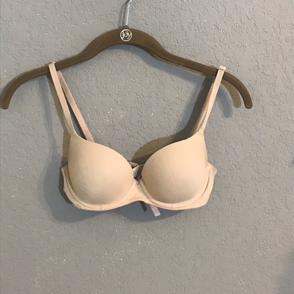 PINK bra